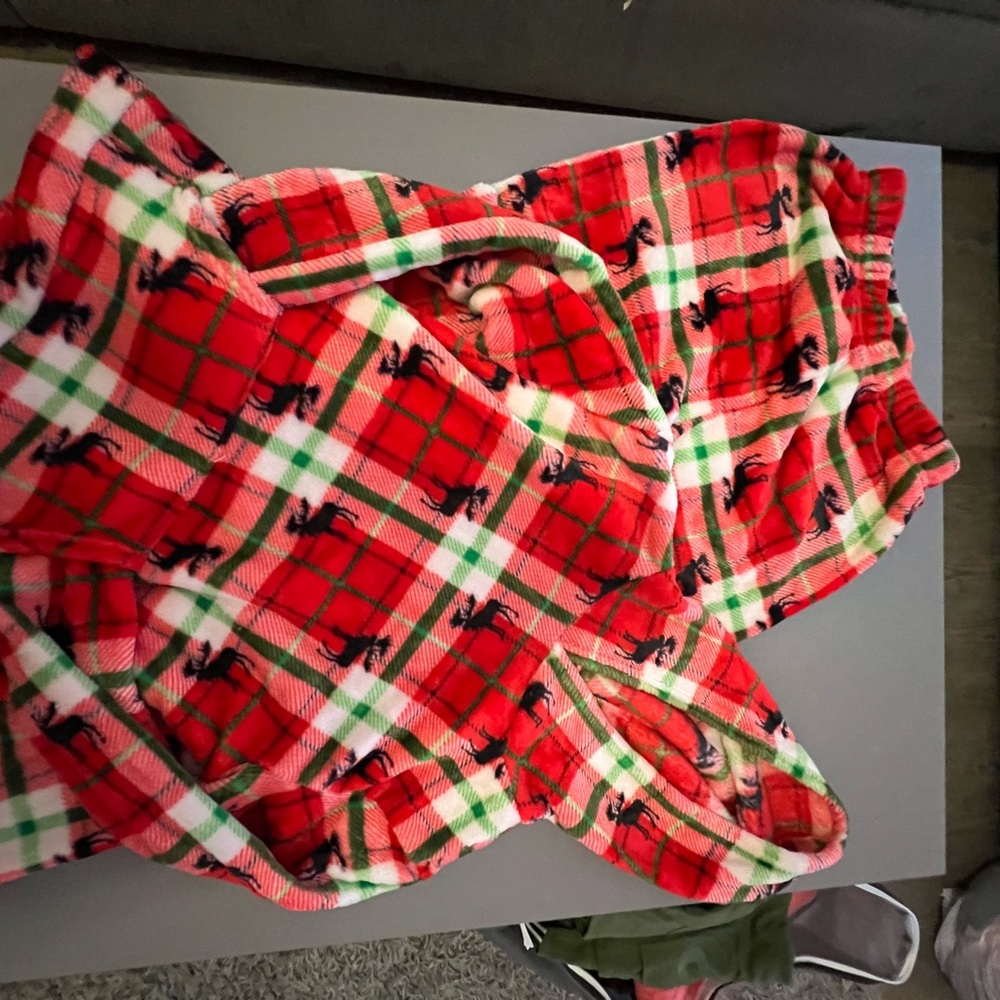 Plaid Red Pajama Set for Women